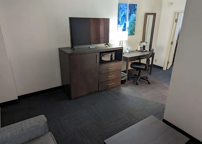 Best Western Plus Toronto Airport