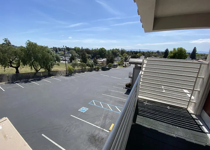 Budget Inn Of Hayward