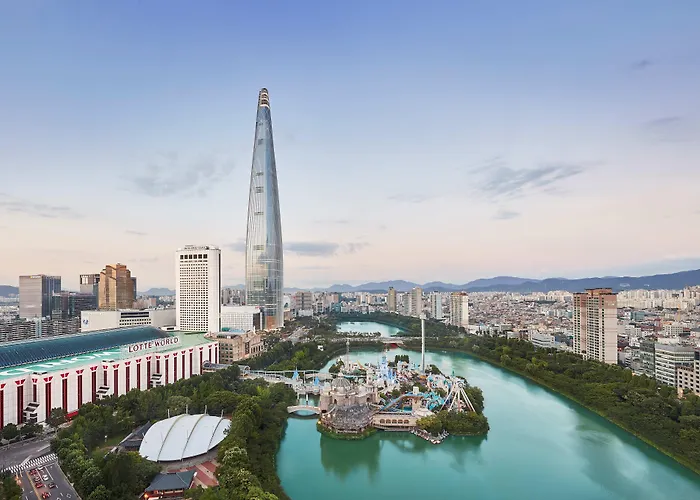 Lotte Hotel World