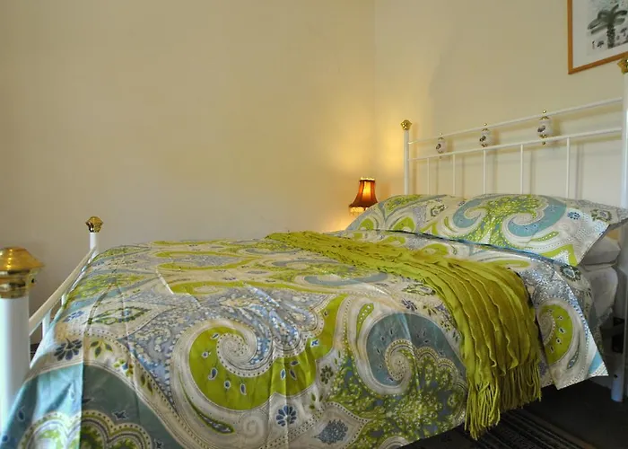 Cooma Cottage