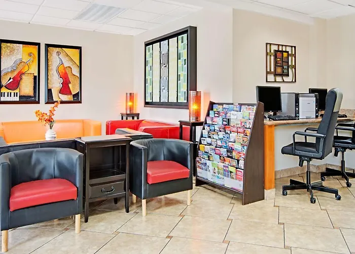 Days Inn Austin Crossroads