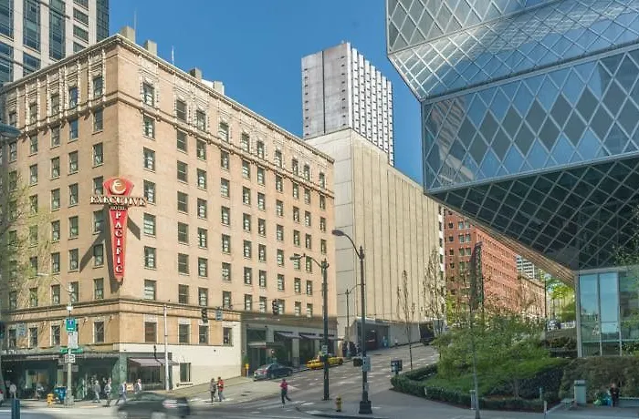 Executive Hotel Pacific