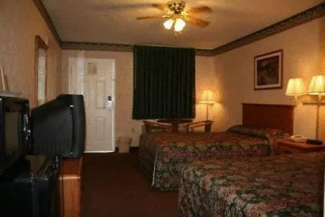 Deerfield Inn