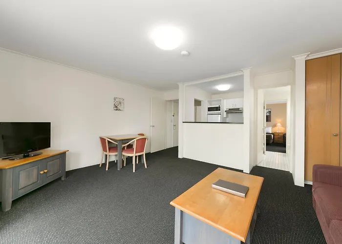 Mt Ommaney Apartments