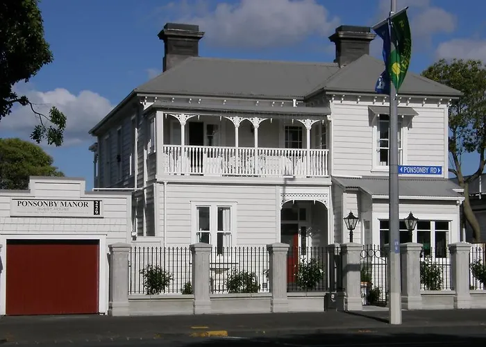 Guest house: Ponsonby Manor