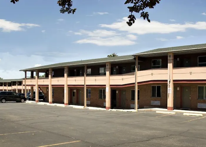 Knights Inn At Cedar City