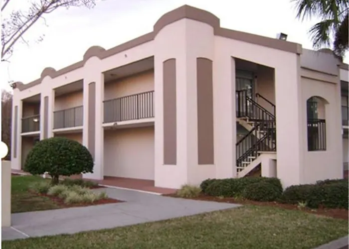 Cabot Lodge - Lake City