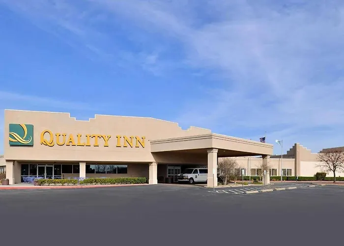 Cheap hotels Quality Inn Oklahoma City Airport