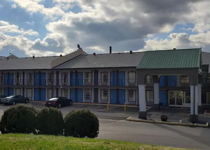 Vista Inn And Suites Nashville Airport East