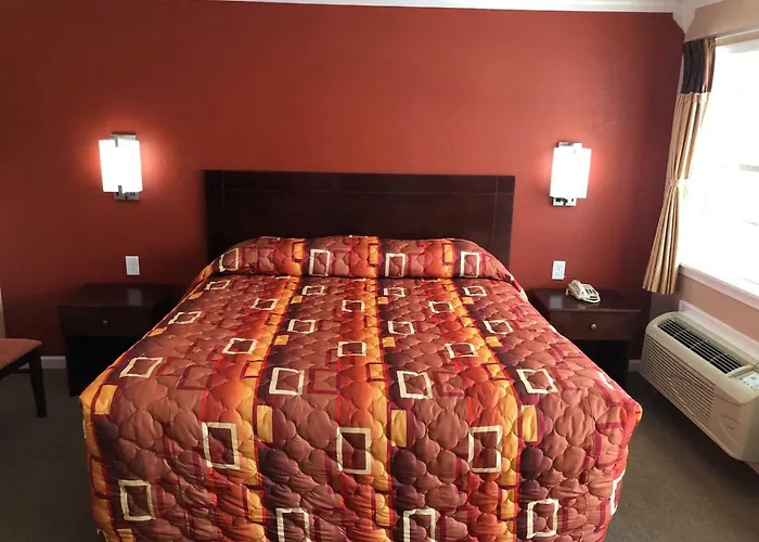 Budget Inn - New Albany