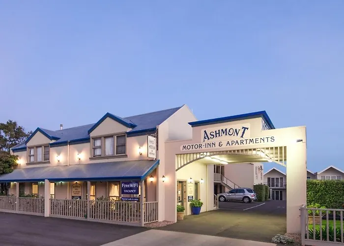 Luxury hotel only: Ashmont Motel And Apartments