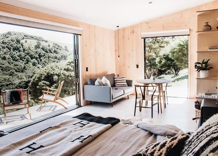 Guest house: Fleetwood - Waiheke Island