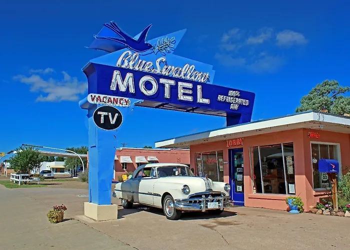 Blue Swallow Motel